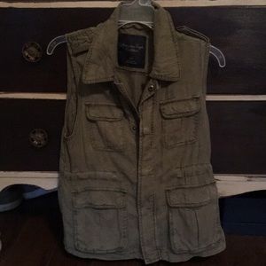American eagle utility vest